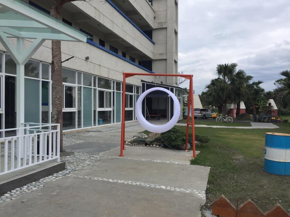 Haibian Mingren 50 Hualien City Exterior photo